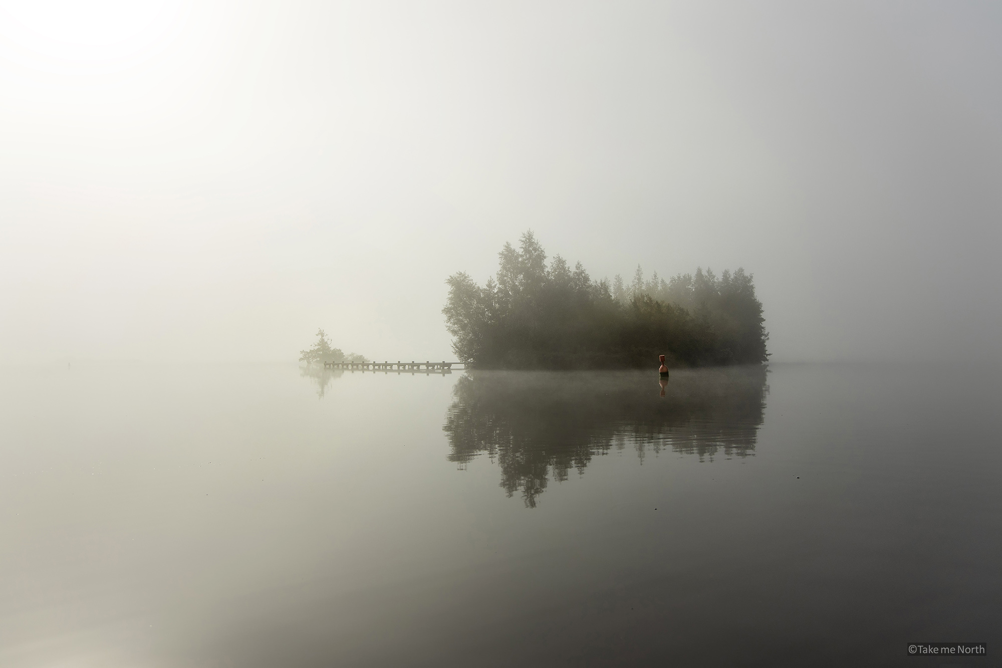 De Leien, a shallow lake in Friesland on a foggy September morning