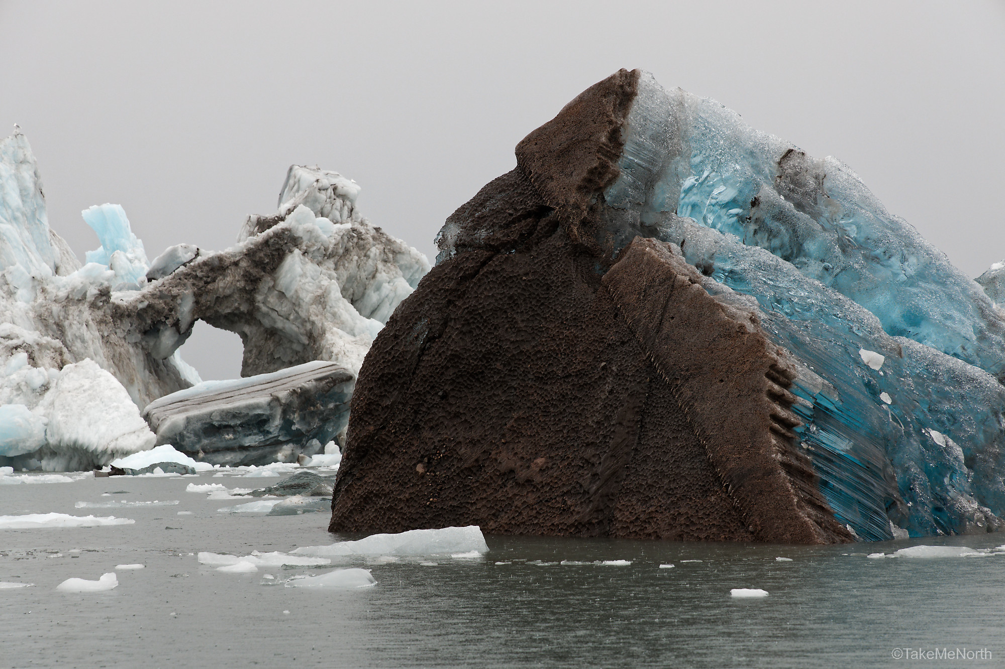 Color palette of an iceberg