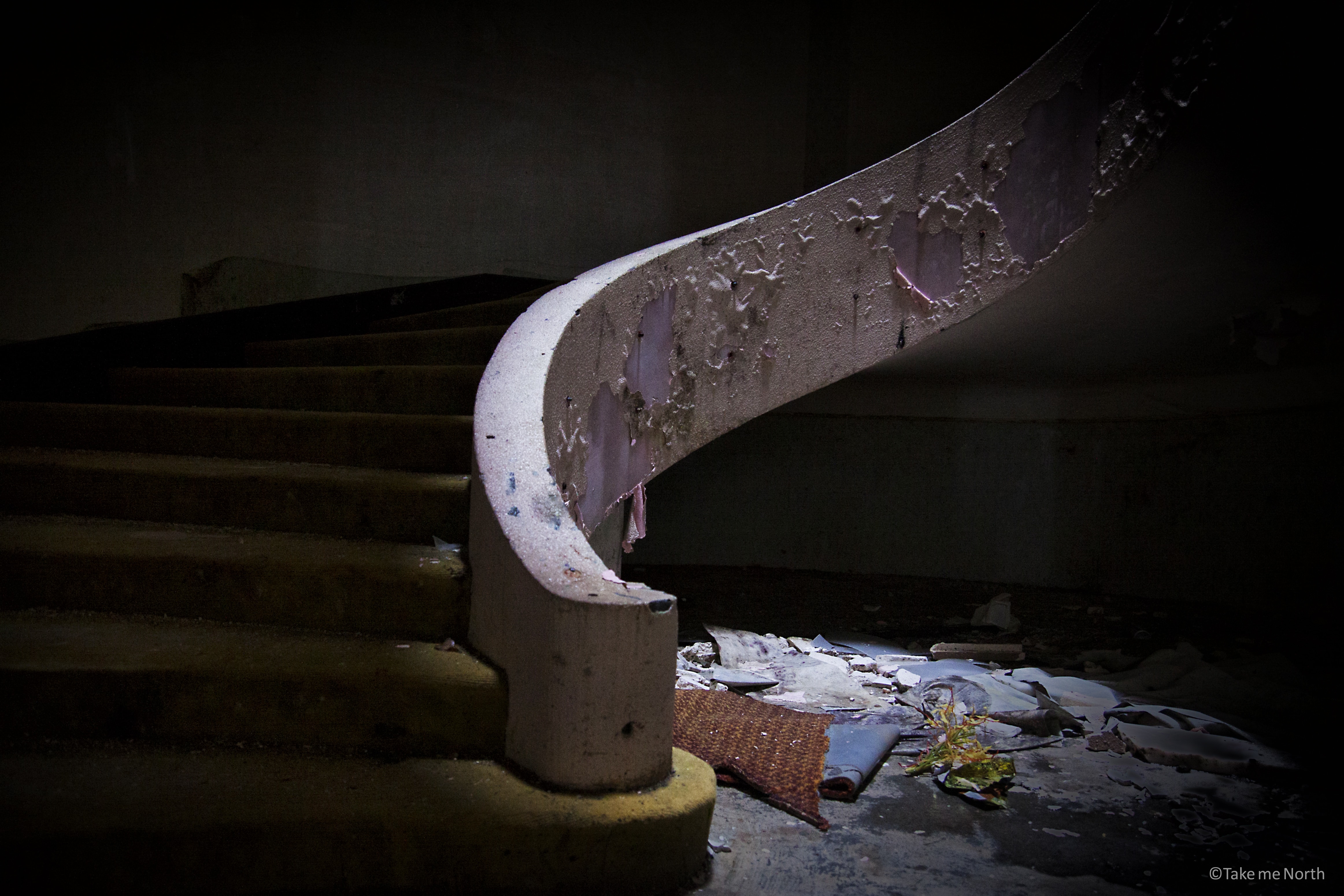 Carpetted spiral stairways